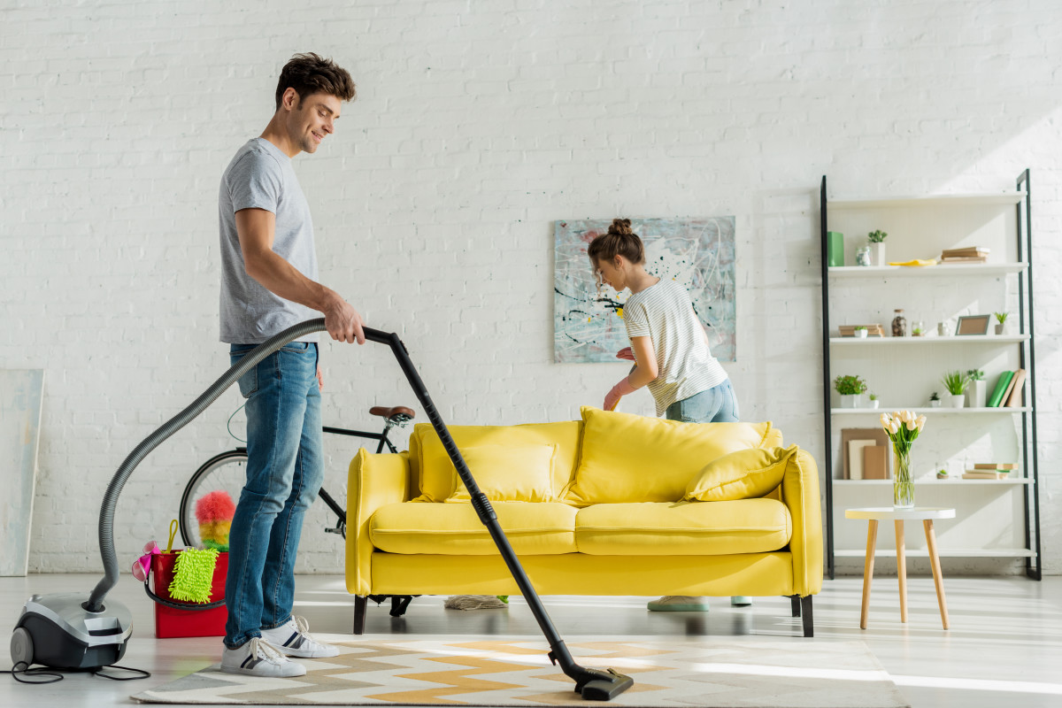 Güney Bayan Temizlikçi